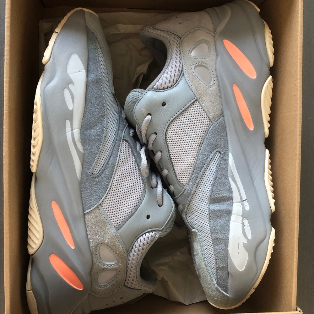 Yeezy 700 intertia